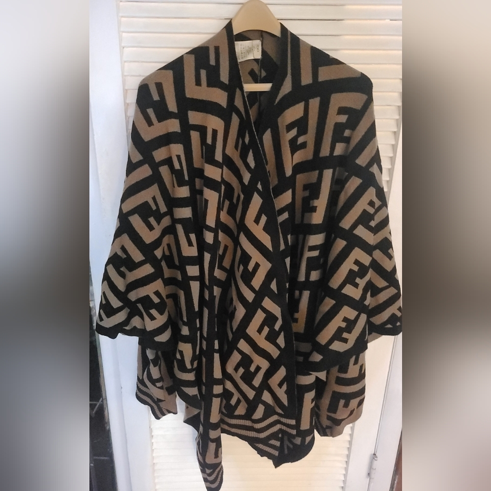 Fendi FF Poncho Wool and Silk Poncho